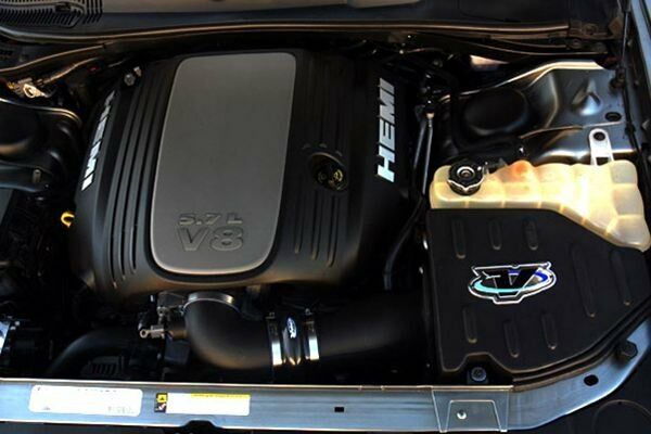 Volant Cold Air Intake System with for Chrysler 300C / Dodge Charger - 163576