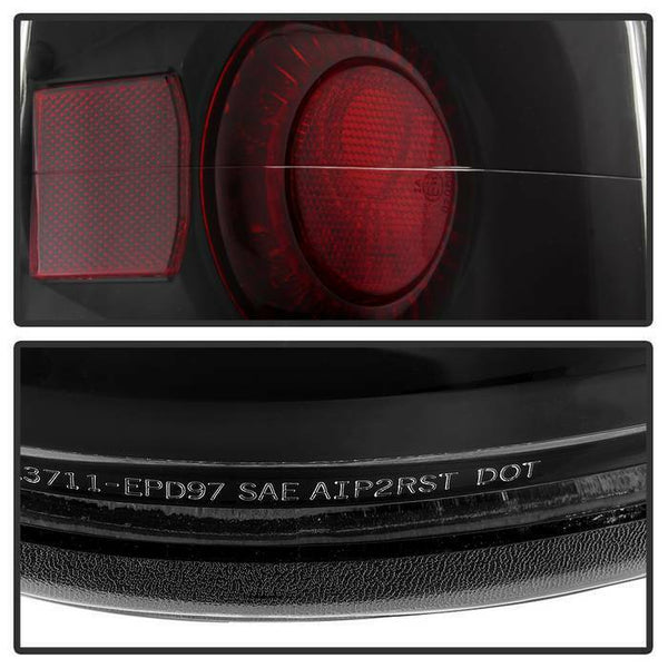Spyder Auto Euro Style Tail Lights Black For 97-02 Ford Expedition - 5002822